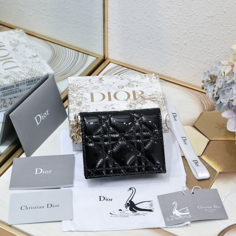 D*or wallet